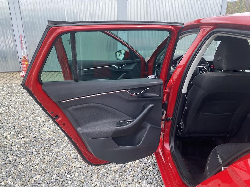 Škoda Scala 1.0i G-TEC STYLE CZ DPH LED 1A - fotka 103 z 156