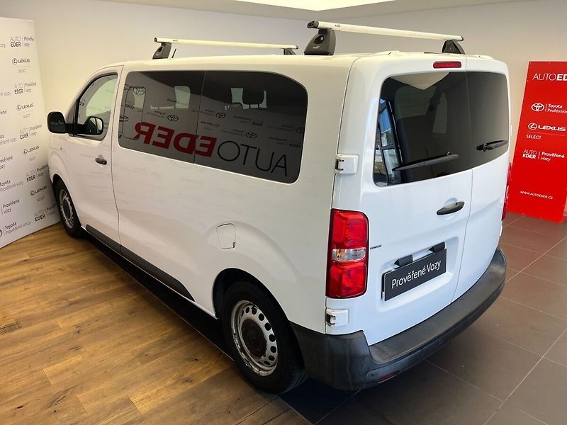 Toyota ProAce 2.0D Professional 9míst L1 - fotka 5 z 29