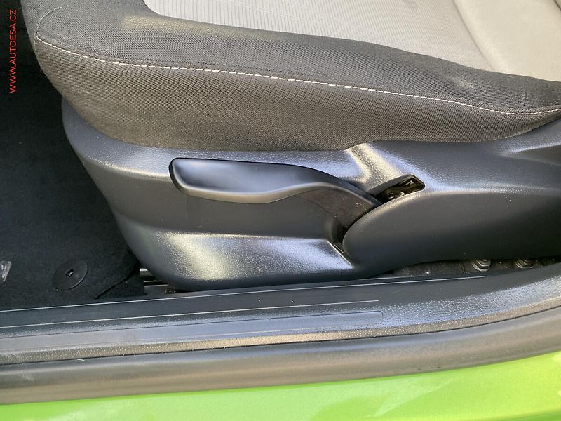Seat Ibiza (2014) 1.2 TSi, Style, bixen, STK4 - fotka 14 z 20