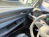 Volkswagen Golf Variant (2022) R-LINE 1.5TSI 110kW CZ DPH - náhled 11
