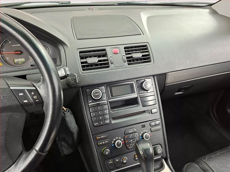 Volvo XC90 (2009) D5, 4X4, Automat, Tempomat - fotka 12 z 15