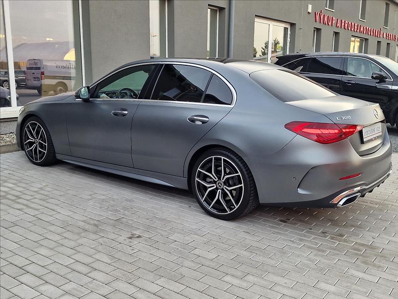 Mercedes-Benz Třídy C C300 AMG 4MATIC,ČR,1.Majitel - fotka 7 z 48