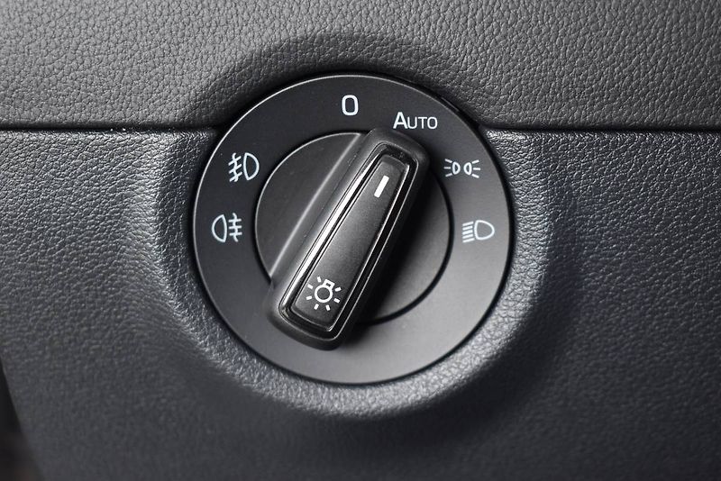 Škoda Octavia (2018) 2.0TDI 110kW, LED, nez. topení - fotka 15 z 25