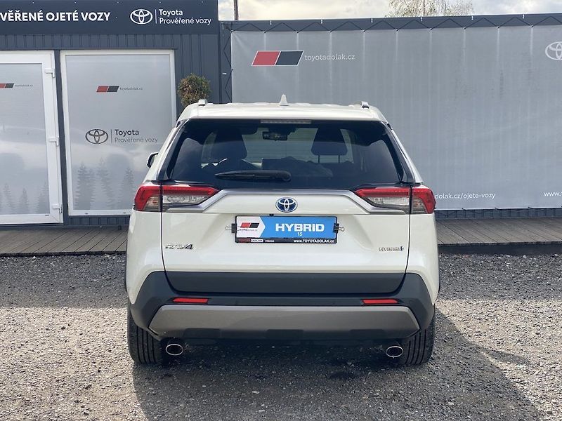 Toyota RAV4 2.5HSD, ČR, Executive, 4x4 - fotka 6 z 18