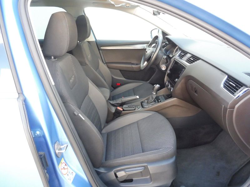 Škoda Octavia (2019) Combi ScoutLine 2,0 TDI 110kW - fotka 9 z 30