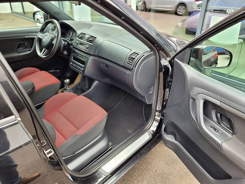 Škoda Fabia 1.2 TSI Monte Carlo - fotka 20 z 30
