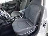 Hyundai ix35 (2014) 1.6i, AC, výhřev sed - náhled 9