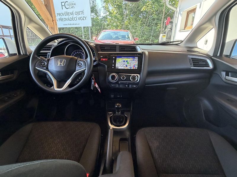 Honda Jazz 1.3 i-VTEC Comfort - fotka 9 z 22