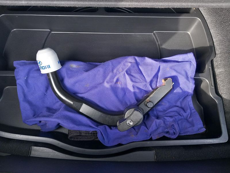 Hyundai ix20 (2014) 1,4CRDi SERVISKA VYHŘ.SEDADLA - fotka 18 z 43