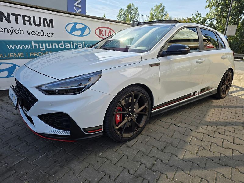 Hyundai i30 2.0-N-206KW-LIMITOVANÁ EDICE - fotka 4 z 17