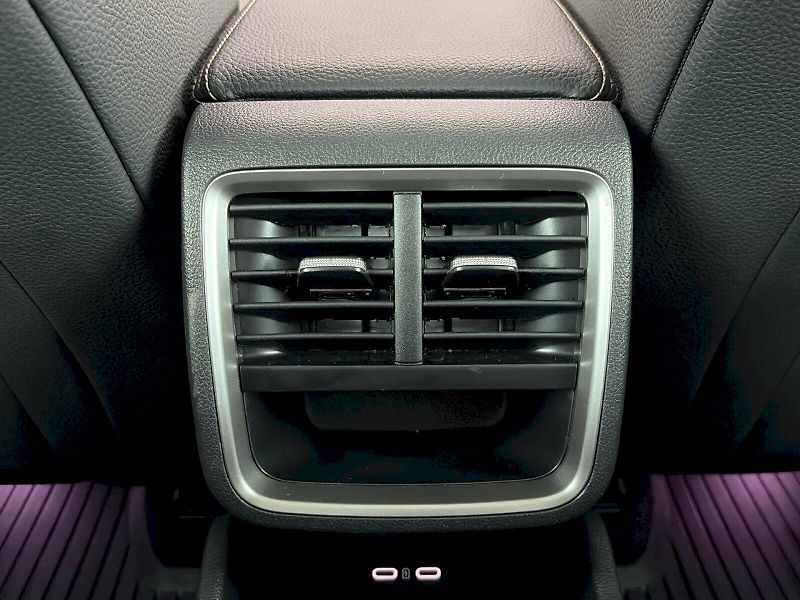 Škoda Octavia (2025) DSG 1.5TSI 110kW Top Selection - fotka 25 z 29