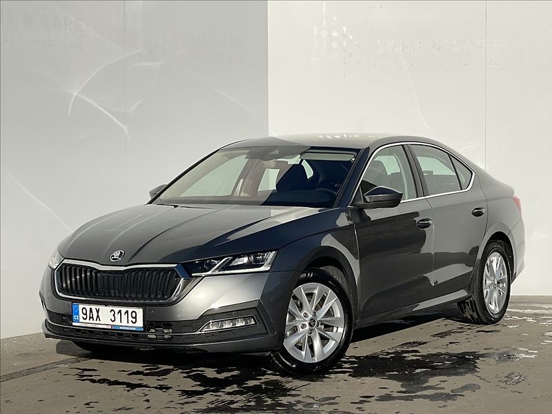 Škoda Octavia 2,0 TDI DSG Style Plus ACC - fotografie inzerátu