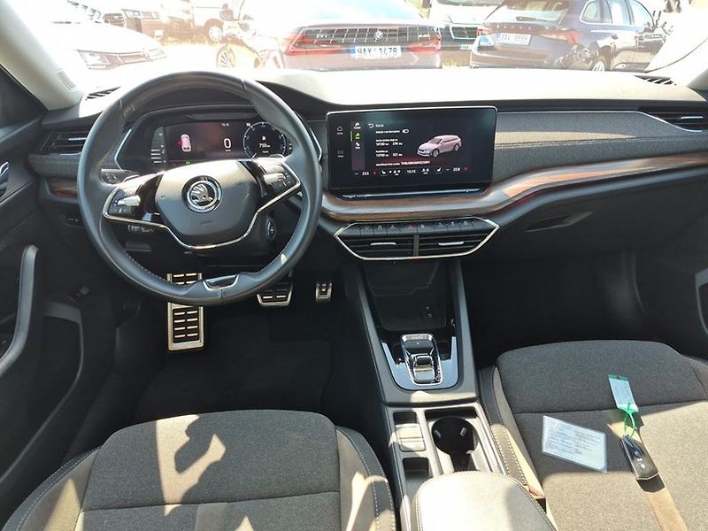 Škoda Octavia (2022) SCOUT 147 kW 4x4 DSG PAN, TAŽ - fotka 5 z 18