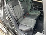 Volkswagen Passat 2,0 TDi DSG ELEGANCE MATRIX - náhled 15