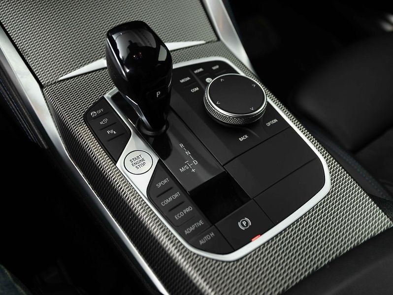 BMW Řada 4 420d xDrive - fotka 22 z 24