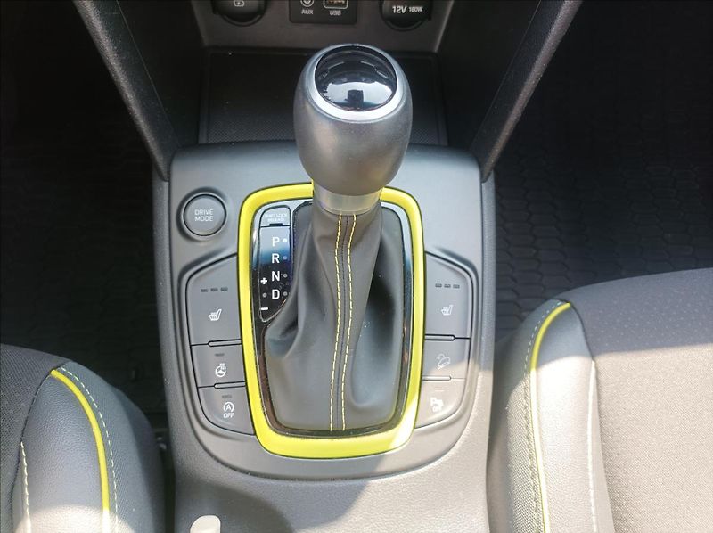 Hyundai Kona 1,6 Premium AUT. - fotka 21 z 21