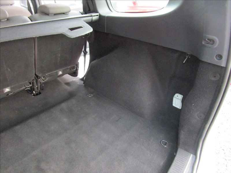 Dacia Lodgy 1.6i  Klima - fotka 32 z 36