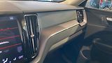 Volvo XC60 MOMENTUM PRO, B4 AWD, 145+10 k - náhled 14