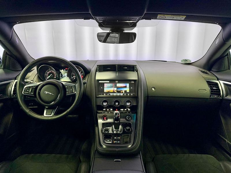 Jaguar F-Type V6 250KW 8AT COUPE, MERIDIAN, - fotka 9 z 22