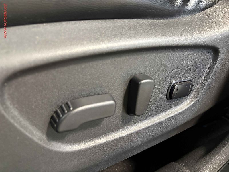 Nissan X-Trail (2016) 1.6 dCi 4x4, ČR, bixen - fotka 13 z 19