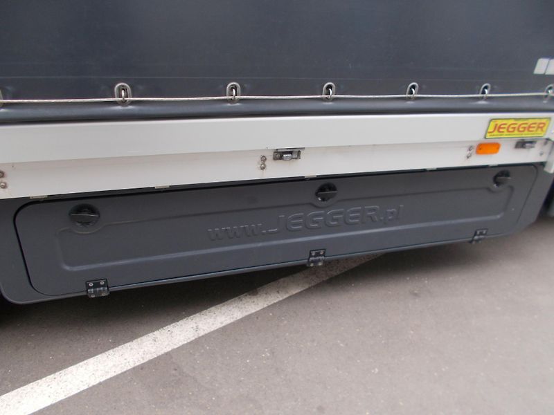 Iveco Daily 35S18HA8V - 10 PALET - fotka 15 z 18