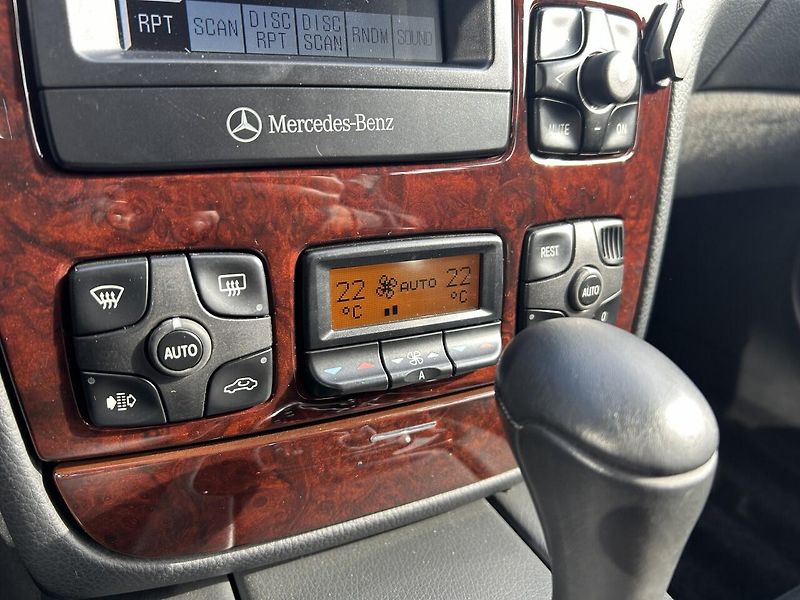 Mercedes-Benz Třídy S S 320 W220 - fotka 23 z 29