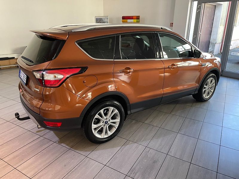 Ford Kuga (2018) Titanium 1,5 EcoBoost 110kW - fotka 7 z 30