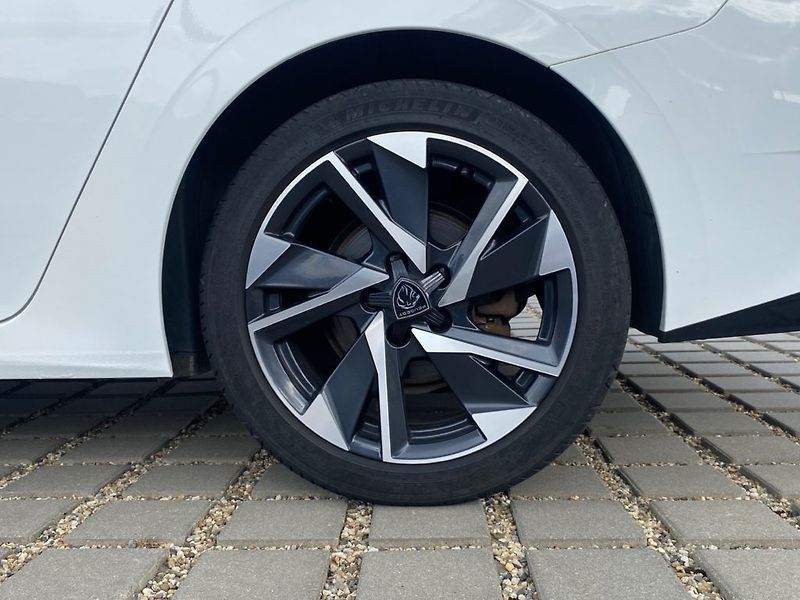 Peugeot 308 (2023) SW 1,2PT (96kW) Allure BA. - fotka 13 z 32