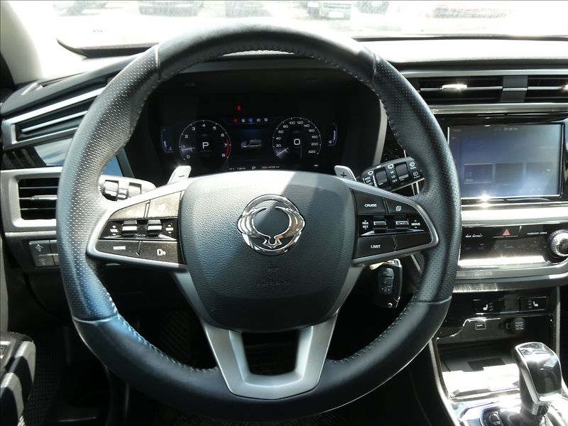 SsangYong Korando 1,5 T-GDI 120kW Automat,Style - fotka 27 z 39