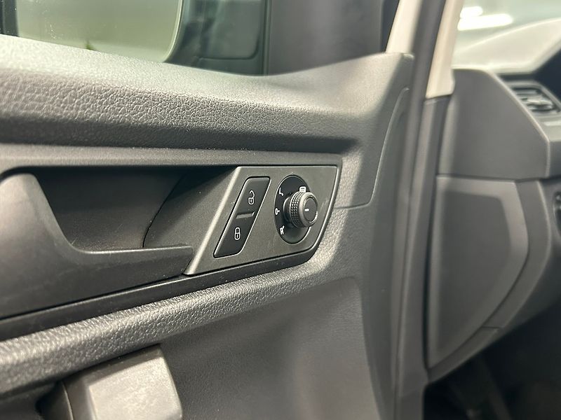 Volkswagen Caddy (2017) 1.4TGI Maxi Skříň | Záruka - fotka 15 z 50