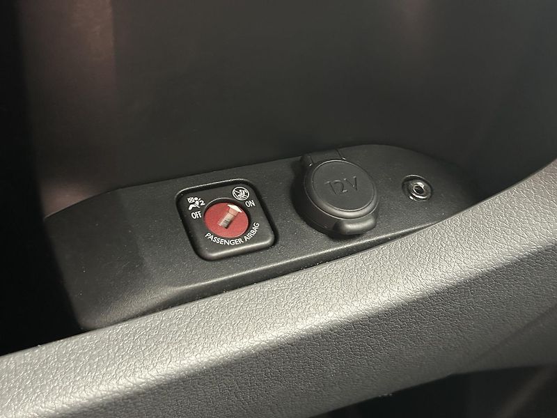 Toyota ProAce 2.0 D Active - fotka 18 z 22