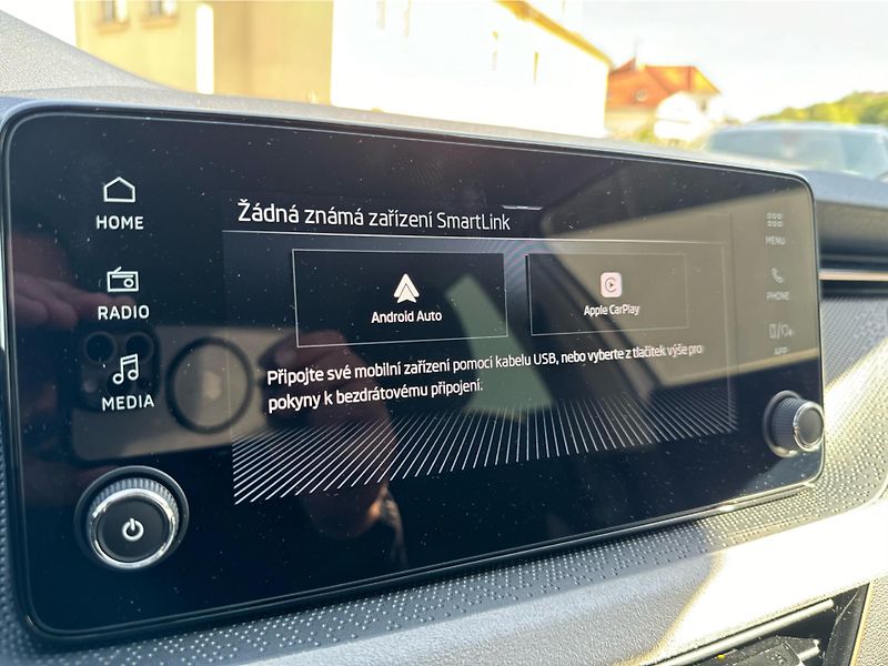 Škoda Scala 1,0 TSI Selection - fotka 16 z 22