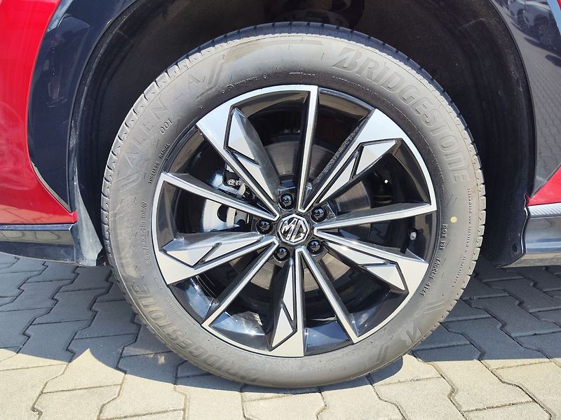 MG HS 1.5 T/125kW Exclusive DCT - fotka 33 z 33