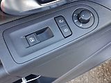 Volkswagen up! (2014) 1.0 MPi, CUP, AC, výhřev sed - náhled 11