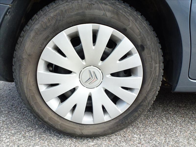 Citroën Berlingo 1,6 HDi  Multispace - fotka 39 z 44
