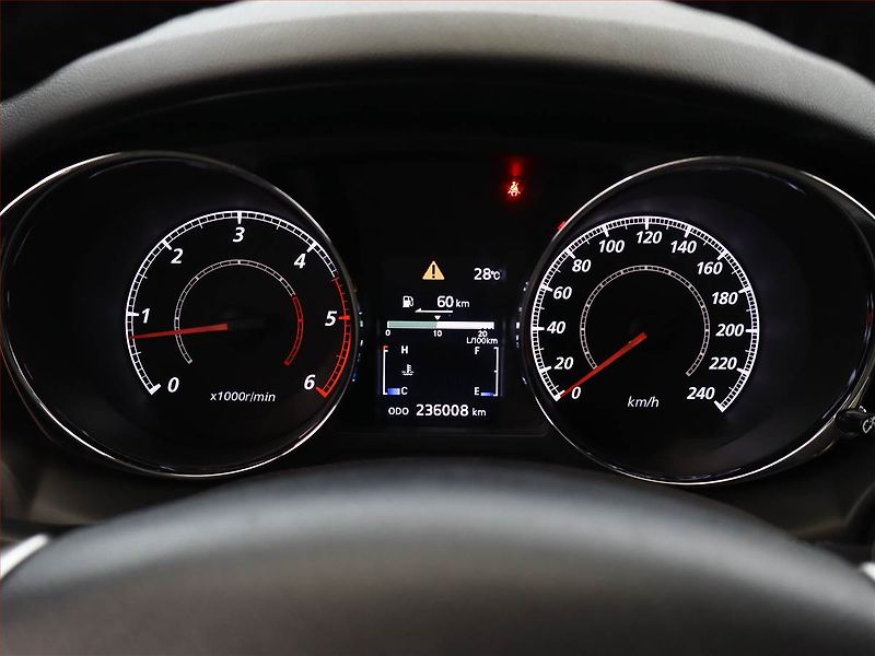 Mitsubishi ASX (2013) 1.8 DI-D MIVEC, 4X4, Tempomat - fotka 9 z 16