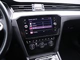 Volkswagen Passat 2,0 TDI 110kW DSG 1.Maj. DPH - náhled 25
