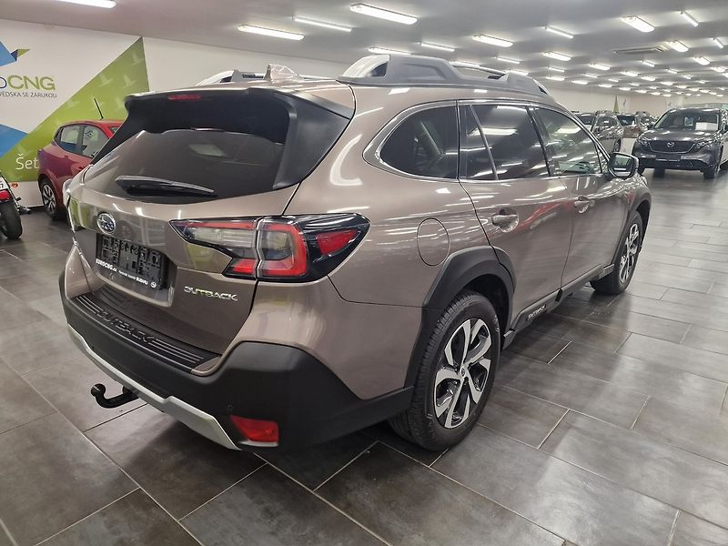Subaru Outback (2022) 2.5 TOURING 2022 | Záruka - fotka 7 z 66