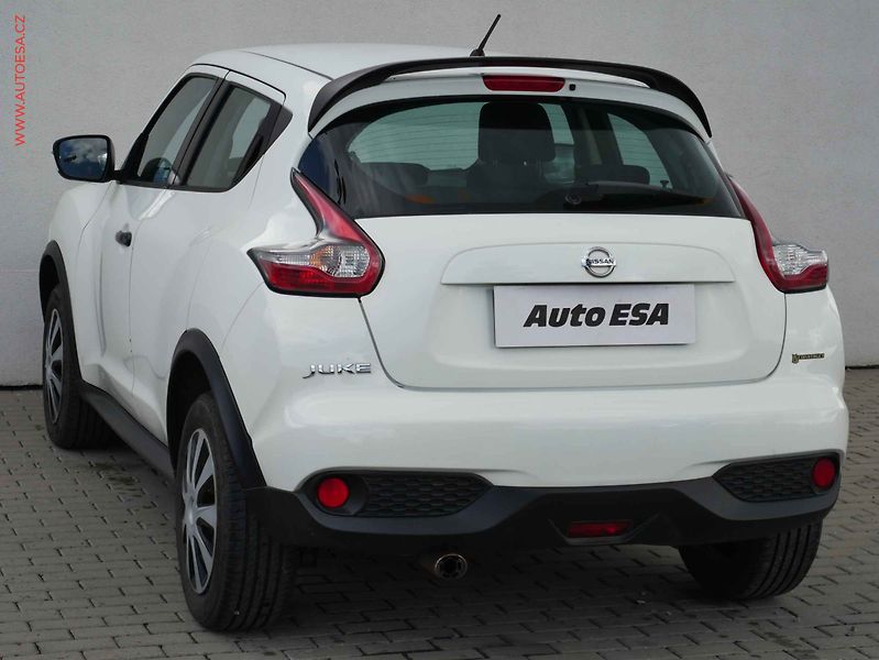 Nissan Juke (2015) 1.6i, ČR, Klima - fotka 6 z 16