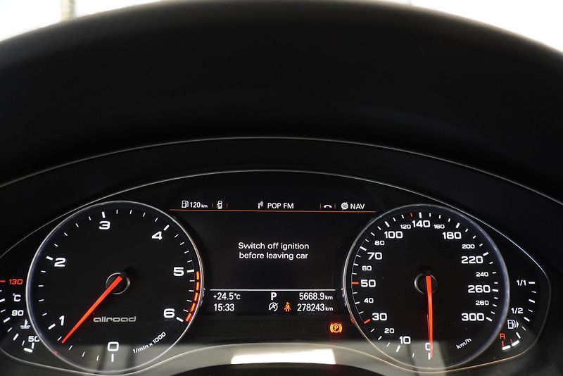Audi A6 Allroad 3.0 TDi S LINE QUTTRO AUTOMAT - fotka 23 z 36