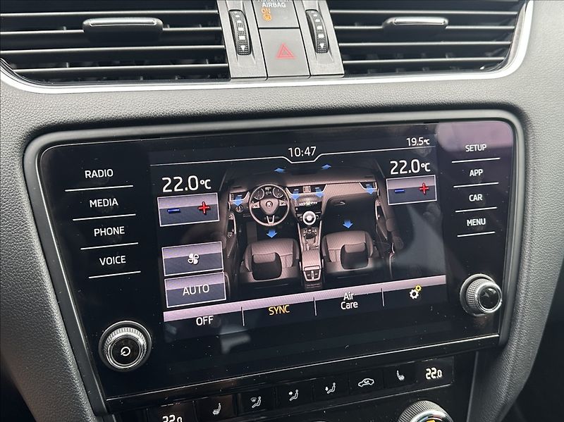 Škoda Octavia 2,0 TDI 150PS  Style M/T - fotka 37 z 54