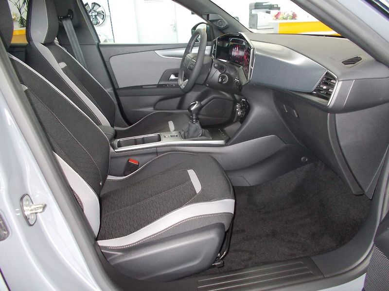 Opel Mokka (2026) Edition 1.2 TURBO (100 kW/136 - fotka 8 z 23