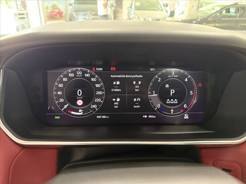 Land Rover Range Rover Sport 3,0   HSE 221KW MERIDIAN TOP - fotka 12 z 42