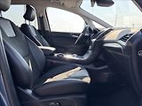 Ford S-MAX 2,0 EcoBlue Titanium AWD AUT - náhled 25