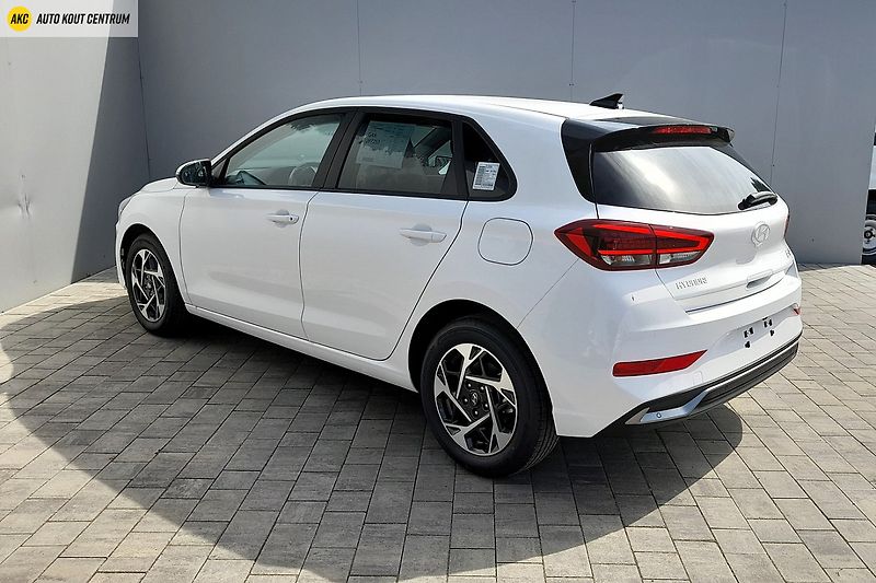 Hyundai i30 (2026) 26 HB 1,6 T-GDI DCT GO CZECH - fotka 10 z 10