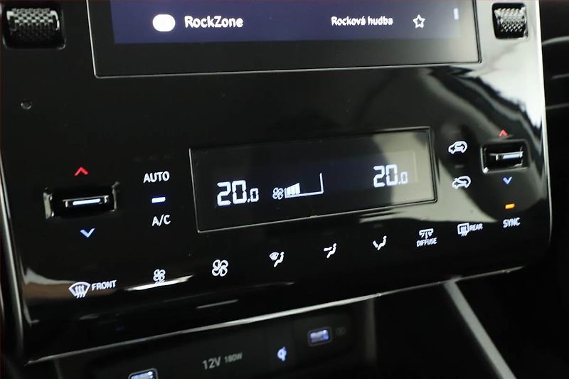 Hyundai Tucson (2021) Smart 1.6 CRDi 48V MHEV - fotka 13 z 15