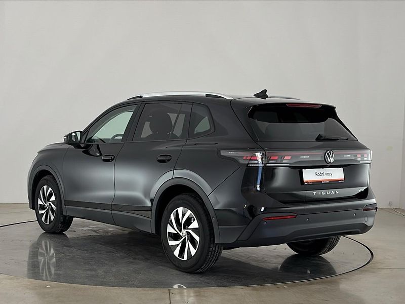 Volkswagen Tiguan People DSG - fotka 15 z 31