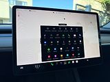 Tesla Model Y Long Range AWD - náhled 27