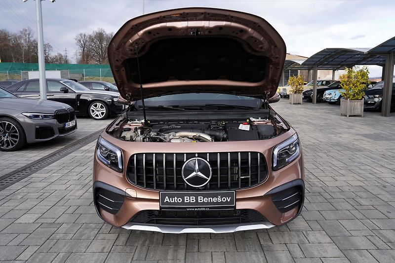 Mercedes-Benz GLB 35 AMG 4Matic/310 PS/ČR - fotka 9 z 44