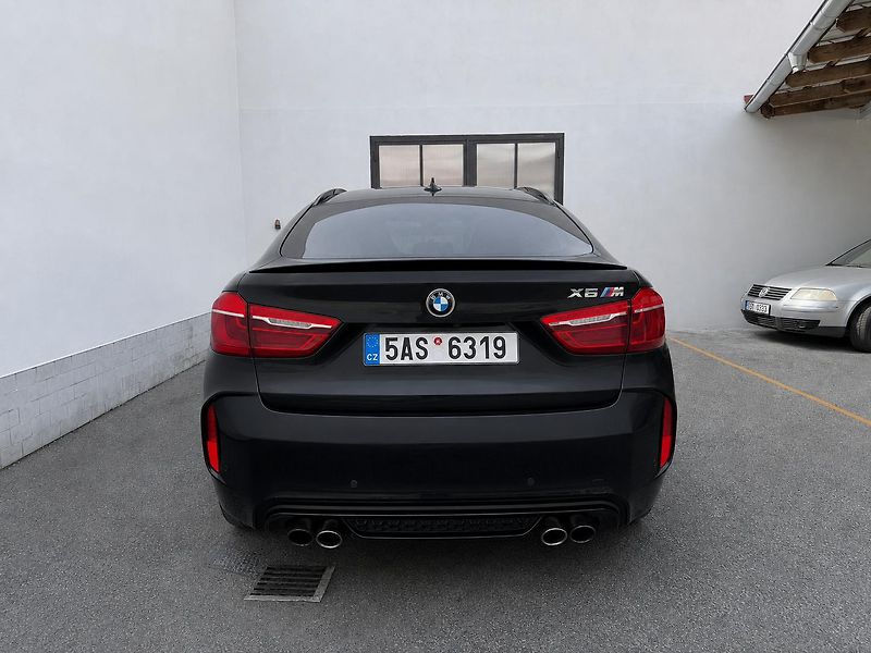 BMW X6 M - fotka 5 z 11